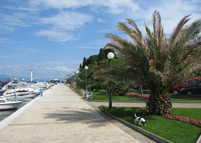 House On Island Of Krk Malinska